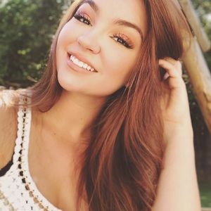 Meet your Posher, Jeni